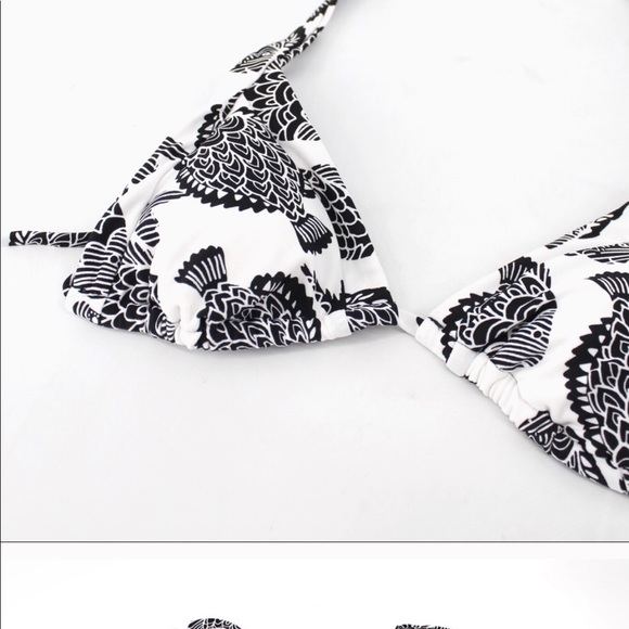 Raisins Fish Printed Triangle Bikini Top - Picture 5 of 6